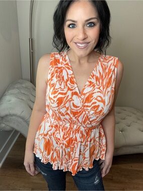 S M XL White Birch Sleeveless Orange and White Floral Pleated Wrap Tank